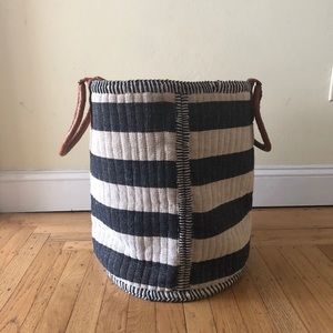 Serena and Lily Huntington Basket